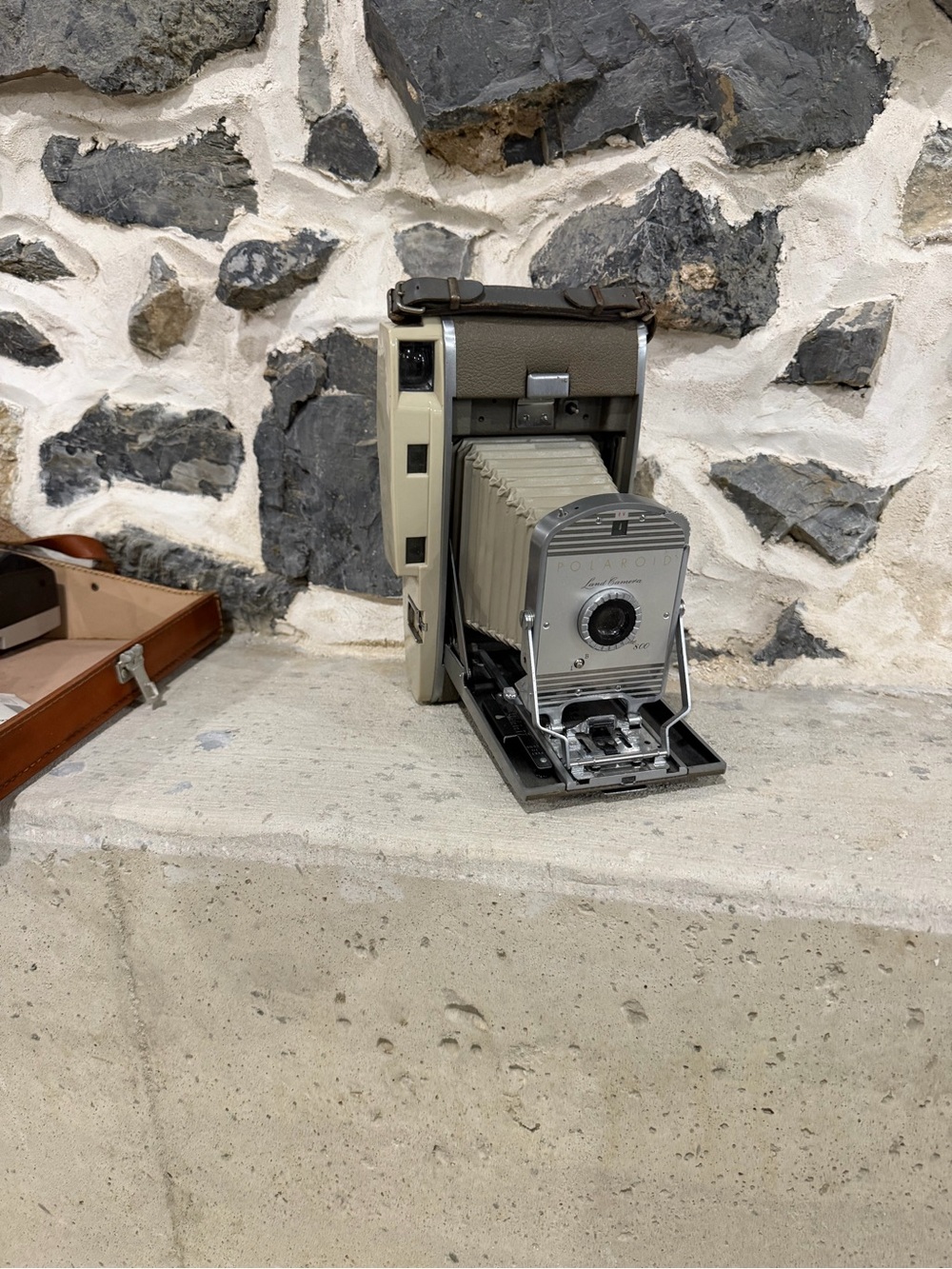 Polaroid 800 Land Camera  Vintage film camera